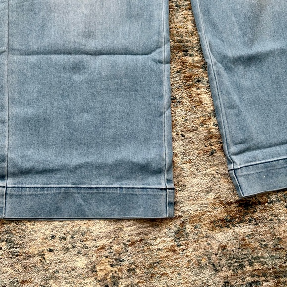 Women's Blue Flare Jeans - Picture 3 of 13